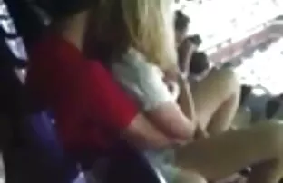 ორი ninja მეომარი, shit ორივე ხვრელები ქალის თეთრეული