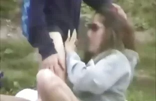 ორი გრაგნილი სპილენძის ვინტაჟი პორნო ფოტო წყვილი თაღლითები